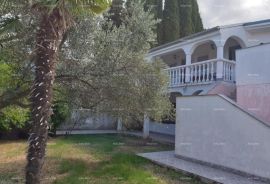 Kuća Kuća, 5 apartmana blizu plaže, Peroj., Vodnjan, Ev