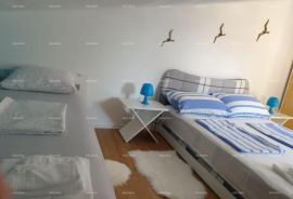 Kuća Kuća, 5 apartmana blizu plaže, Peroj., Vodnjan, Ev