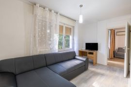 RIJEKA uredan stan na 5 minuta od Korza, Rijeka, Appartement