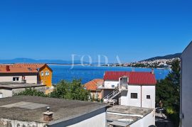 Apartmanska kuća 60m od mora, Crikvenica, Haus