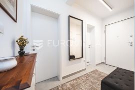 Zagreb, Lovinčićeva, trosoban stan za najam + GPM, NKP 71.12 m2 - PRVI NAJAM, Zagreb, Apartamento