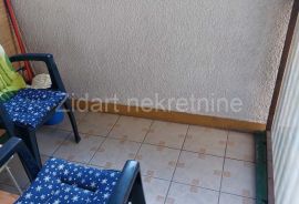 Zemun polje, dva stana, 50m2+30m2, Zemun, Appartamento