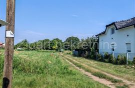 Građevinsko zemljište Batajnica, Zemun, Tierra