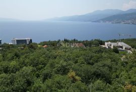 COSTABELLA, BIVIO- stan 1.kat 125m2 s bazenom i pogledom na more  + okućnica, Rijeka, Flat