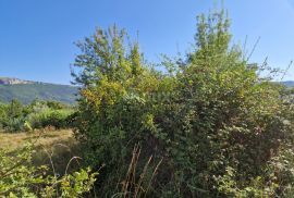 ISTRA, BUZET - Građevinsko zemljište na odličnoj mikrolokaciji, Buzet, Arazi