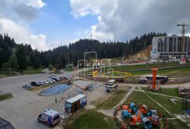 Apartman Jahorina Poljice opremljen na samoj stazi i pogledom na Poljice, Pale, Appartment