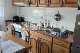 Novi Sad, Rotkvarija, Đurđa Brankovića, 1.5, 40m2, Novi Sad - grad, Appartment