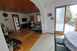 Sopot - Popović - 290m2+9.88ari ID#21844, Sopot, Casa