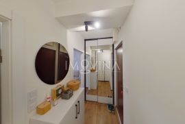 Jednosoban stan 30,2m2, Jezero, Sarajevo Centar, Apartamento