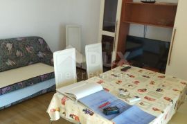 MAKARSKA, BAŠKA VODA - kuća sa 5 apartmana s pogledom na more! PRILIKA!, Baška Voda, Famiglia