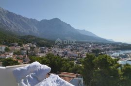 MAKARSKA, BAŠKA VODA - kuća sa 5 apartmana s pogledom na more! PRILIKA!, Baška Voda, House