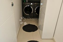 NJIVICE APARTMAN U PRIZEMLJU NA 100 M OD MORA, Omišalj, Wohnung