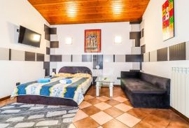 Rovinj, dva stana na savršenoj lokaciji, Rovinj, Apartamento