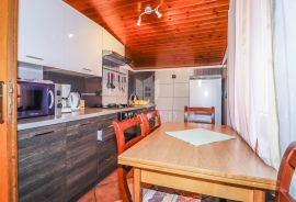 Rovinj, dva stana na savršenoj lokaciji, Rovinj, Appartment