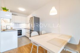 Zagreb, Lovinčićeva, dvosoban stan za najam + GPM, NKP 71.29 m2 - PRVI NAJAM, Zagreb, Appartement