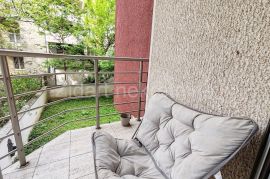 Vračar, luksuzan 4.0 stan sa garažnim mestom - Preporuka, Vračar, Flat