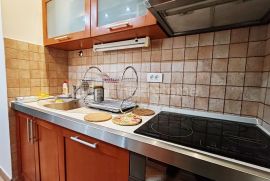 Vračar, luksuzan 4.0 stan sa garažnim mestom - Preporuka, Vračar, Flat