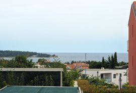 Odličan stan s okućnicom i pogledom na more, Novigrad, Istra, Novigrad, Kвартира