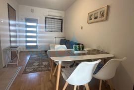 Malinska,otok Krk, stan sa pogledom na more, terasa, prodaja, Malinska-Dubašnica, Appartment