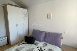 OTOK KRK, DOBRINJ, ŠILO - 2-sobni apartman blizu mora, Dobrinj, Daire