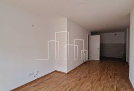 Stan dvije spavaće sobe Novogradnja 89,67m² Sprat 4  Novogradnja, Istočno Novo Sarajevo, Appartamento