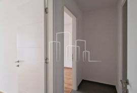 Stan dvije spavaće sobe Novogradnja 89,67m² Sprat 4  Novogradnja, Istočno Novo Sarajevo, Appartamento