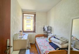 Odličan stan sa dvije spavaće 67 kvadrata Dobrinja Novi Grad, Sarajevo Novi Grad, Apartamento