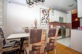 Novi Beograd, Blok 61, Dr Ivana Ribara, 2.5, 78m2, Novi Beograd, Appartamento