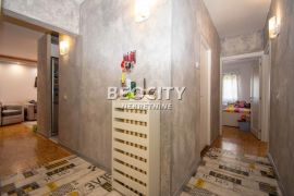 Novi Beograd, Blok 61, Dr Ivana Ribara, 2.5, 78m2, Novi Beograd, Appartamento