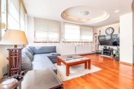 Zagreb, Mlinovi prekrasan trosoban stan 137 m2 + garsonjera 37 m2 u suterenu, Zagreb, Appartment