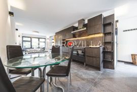 Zagreb, Donji grad, dvoipolsoban stan 67 m2, Zagreb, Flat