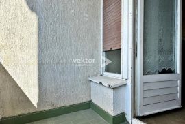 Krnjevo, 2-soban stan s lođom, Rijeka, Appartment