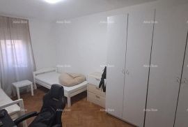 Stan Prodaje se 2-sobni stan u Puli, Pula, Apartamento