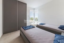 Istra, Pula, Štinjan, stan drugi kat 82,34m2, 2SS+DB, NOVO, #prodaja, Pula, Appartamento