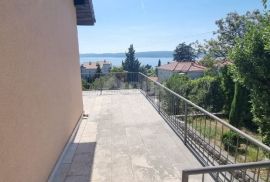 CRIKVENICA, SELCE - primorska kuća na odličnoj lokaciji, Crikvenica, Ev