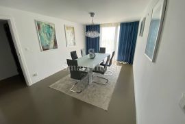 IČIĆI - POLJANE, kuća površine 500 m2, Opatija - Okolica, Дом