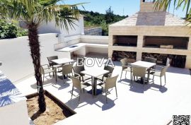 Villa 280 m2 – Novalja *Bazen* (ID-2459/E), Novalja, Famiglia