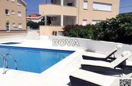 Villa 280 m2 – Novalja *Bazen* (ID-2459/E), Novalja, Famiglia