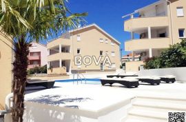 Villa 280 m2 – Novalja *Bazen* (ID-2459/E), Novalja, House