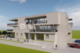 Istra, Umag, Dvosoban stan na prvom katu NKP 64,70 m2, 400 m od mora, Umag, Kвартира