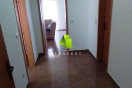 Poslovno-stambeni objekat na odličnoj lokaciji, Radničko naselje ID#5318, Leskovac, Commercial property