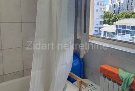 Novi Beograd, Gandijeva ulica, Novi Beograd, Appartement