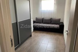 Batajnica, Zemun, Zemun, Apartamento