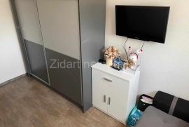 Batajnica, Zemun, Zemun, Apartamento