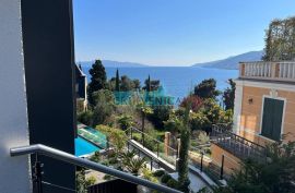 Opatija, novi stan sa bazenom 100m od mora, Opatija, شقة