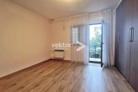 Kastav, etaža s okućnicom, Kastav, Appartement