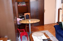 ZAGREB-TRNSKO-PREKRASAN DVOSOBAN STAN NA ODLIČNOJ LOKACIJI !!!, Novi Zagreb - Zapad, Appartement