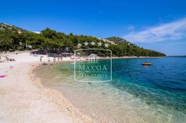 Pakoštane - Drage, vila prvi red do mora, plaža 30m! 1600000€, Pakoštane, Дом