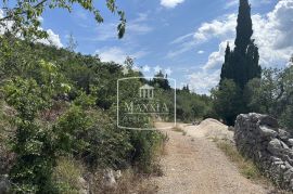 Seline - ruševne kamene kućice 65m2; Velebit i more! 55000€, Starigrad, Kuća