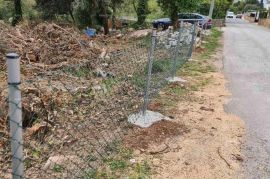 Građevinsko zemljište Prodaje se građevinsko zemljište sa građevinskom dozvolom, 1167 m2, Ližnjan, Ližnjan, Zemljište